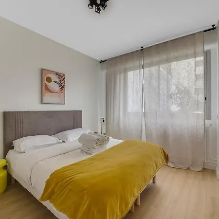 Chic, à Deux Pas De Beaugrenelle I